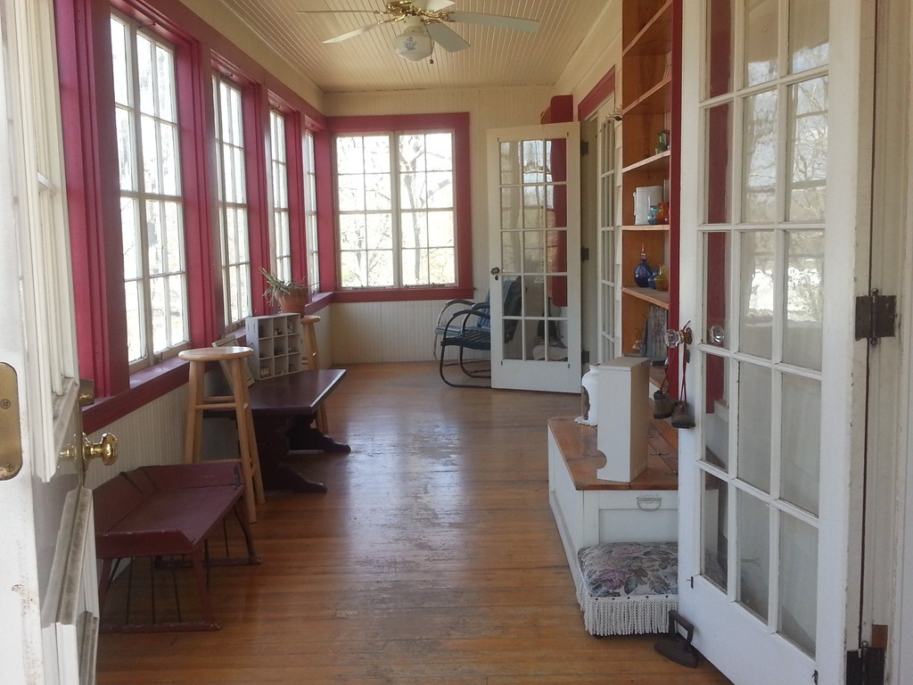 63 Malvern Road Worcester, MA 01610 - Photo 8 of 30 Gallery Image 8