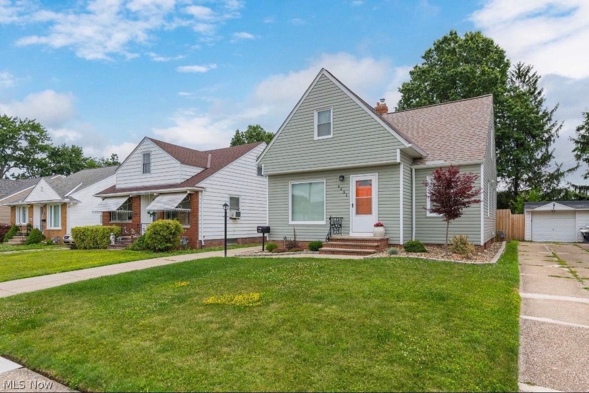 6431 Keltonshire Road Parma, OH 44129 - Photo 2 of 39 Gallery Image 2