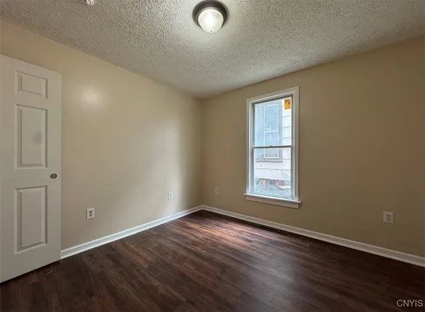 $1,150 | 254 Apt 2 E Main Street, Watertown, NY 13601