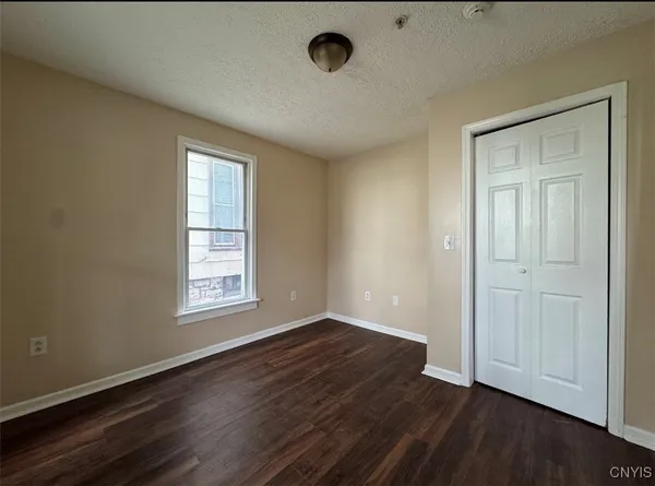 $1,150 | 254 Apt 2 E Main Street, Watertown, NY 13601