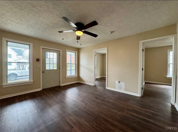 $1,150 | 254 Apt 2 E Main Street, Watertown, NY 13601