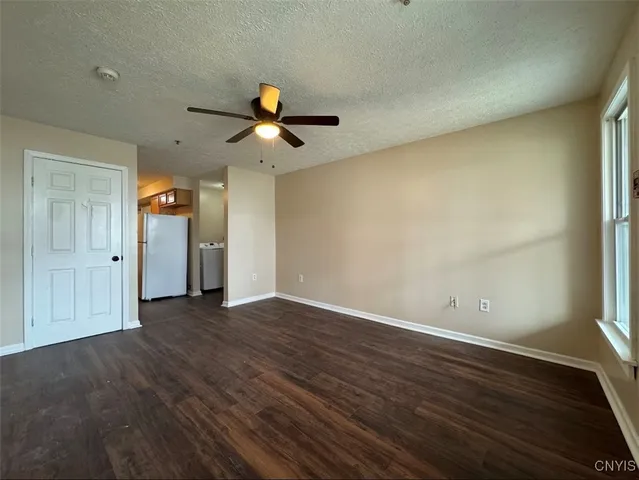 $1,150 | 254 Apt 2 E Main Street, Watertown, NY 13601