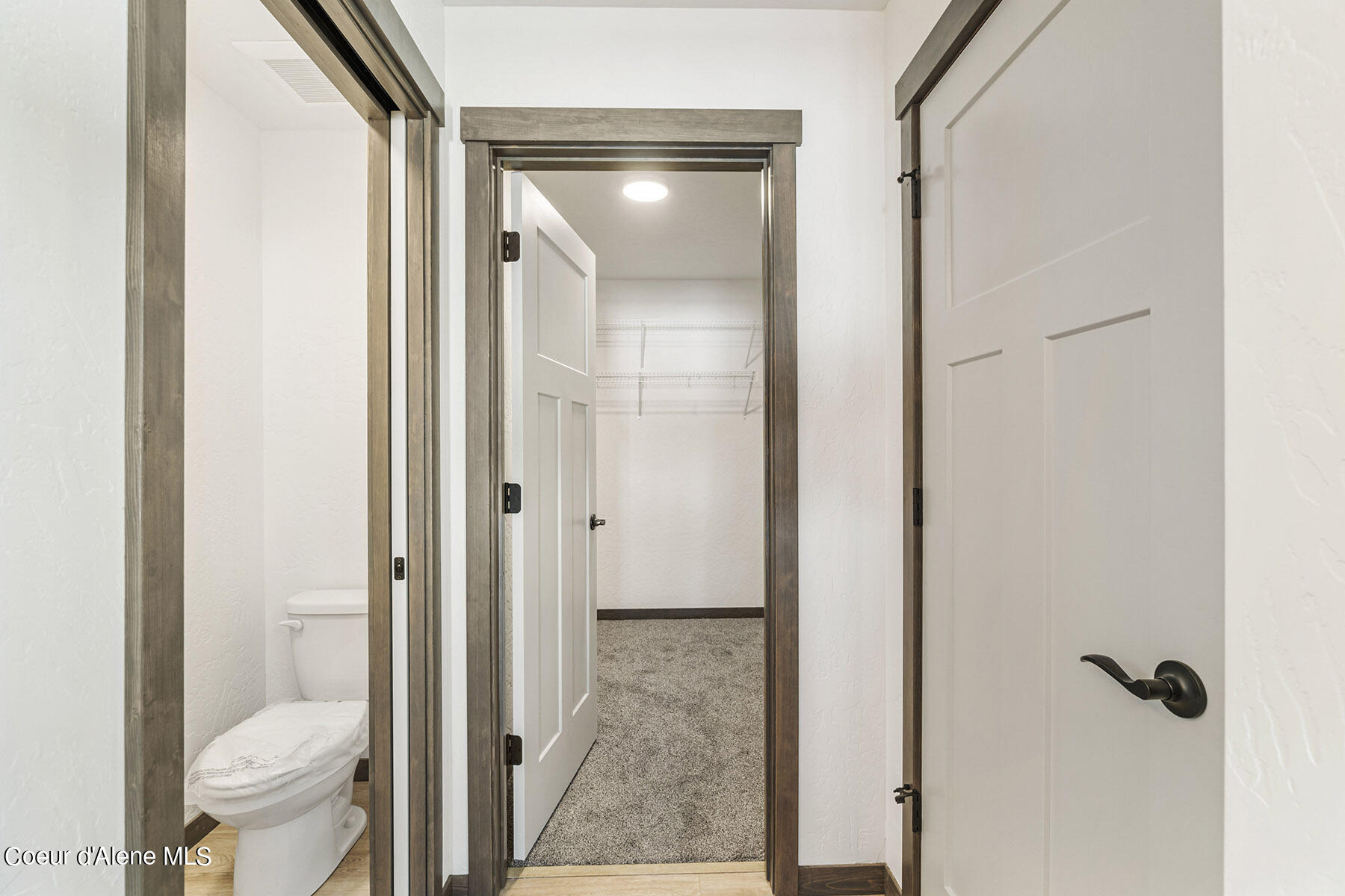 2 East Valley Street South Oldtown, ID 83822 - Photo 14 of 17 9115-Disc-Ave-2752