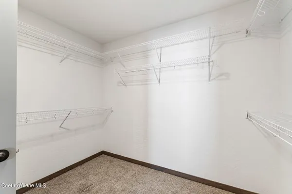 $399,900 | 2 East Valley Street South, Oldtown, ID 83822