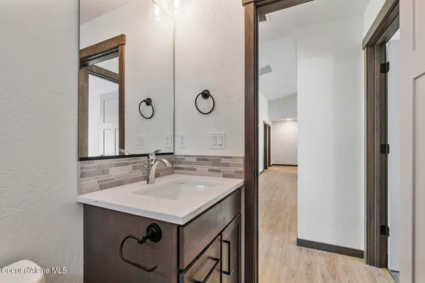 $399,900 | 2 East Valley Street South, Oldtown, ID 83822