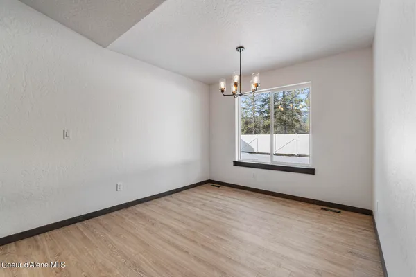 $399,900 | 2 East Valley Street South, Oldtown, ID 83822