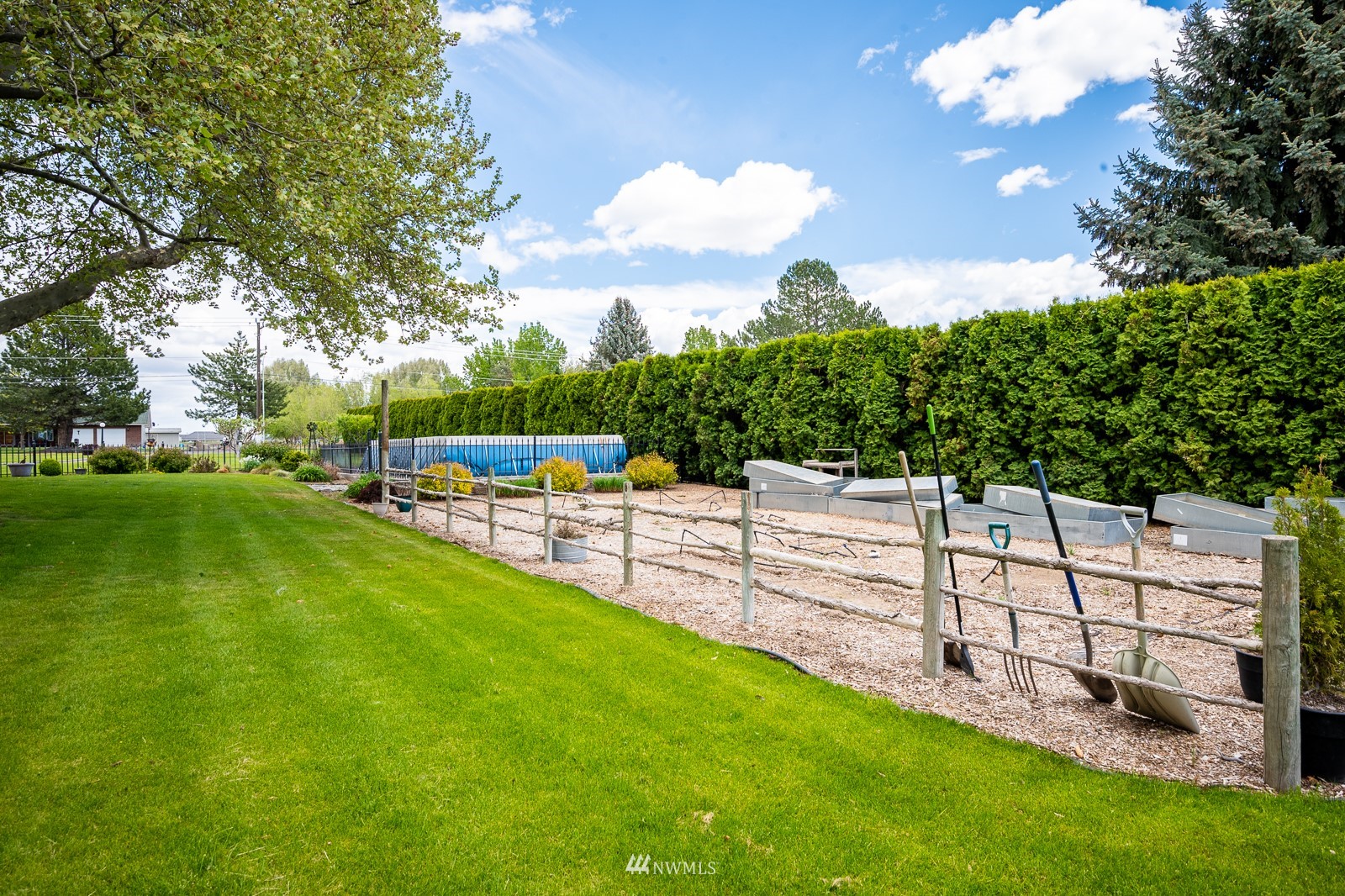 2272 Hamilton Road Northeast Moses Lake, WA 98837 - Photo 11 of 40 Gallery Image 11