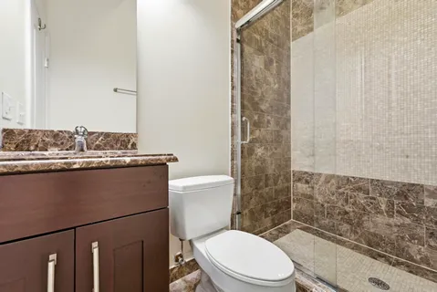 $400,000 | 832 West 36th Street, Unit 4, Chicago, IL 60609