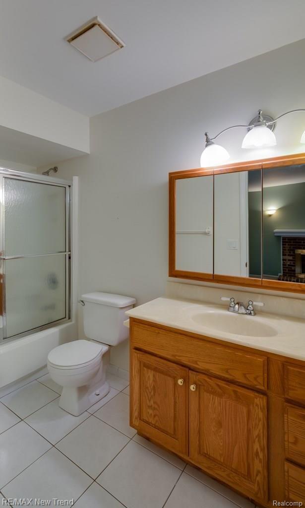 35962 Fredericksburg Road Farmington, MI 48331 - Photo 19 of 21 TP-20170722-0045-ENF-Reduced.JPG