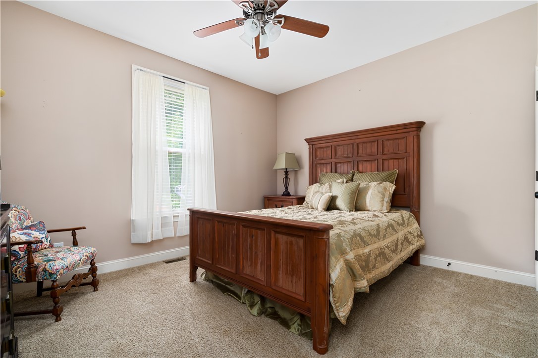 340 Stardust Lane Seneca, SC 29672 - Photo 21 of 28 Gallery Image 21