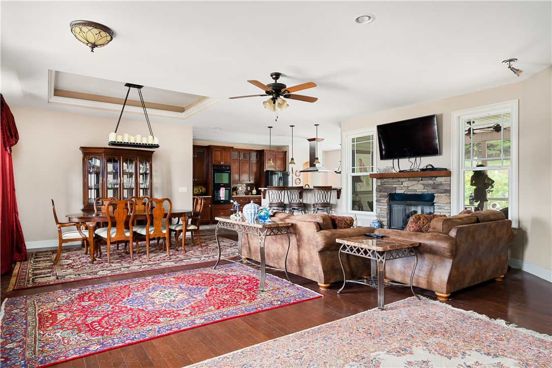 340 Stardust Lane Seneca, SC 29672 - Photo 8 of 28 Gallery Image 8