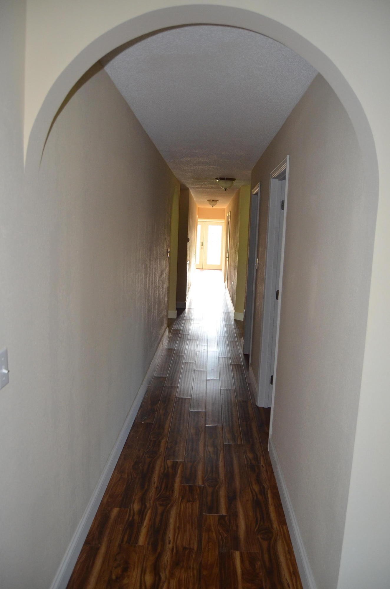 190 Meister Hills Road Deer Lodge, TN 37726 - Photo 12 of 40 a view of a hallway with wooden floor