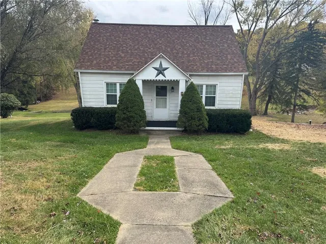 $249,000 | 3052 Donnellville Road, Natrona Heights, PA 15065