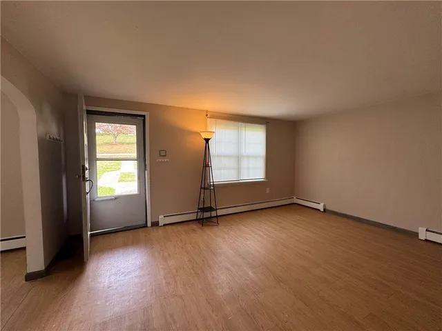 $249,000 | 3052 Donnellville Road, Natrona Heights, PA 15065