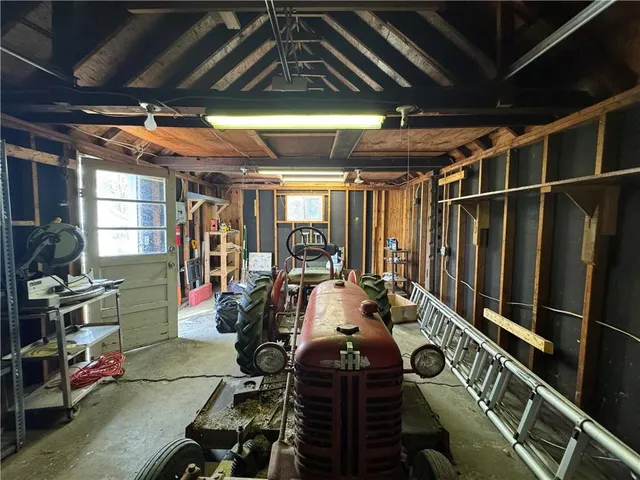 $249,000 | 3052 Donnellville Road, Natrona Heights, PA 15065