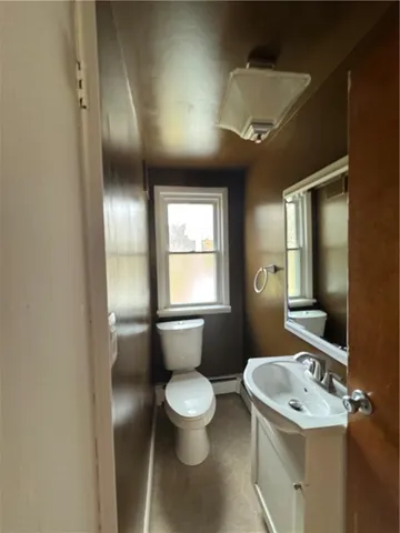 $249,000 | 3052 Donnellville Road, Natrona Heights, PA 15065