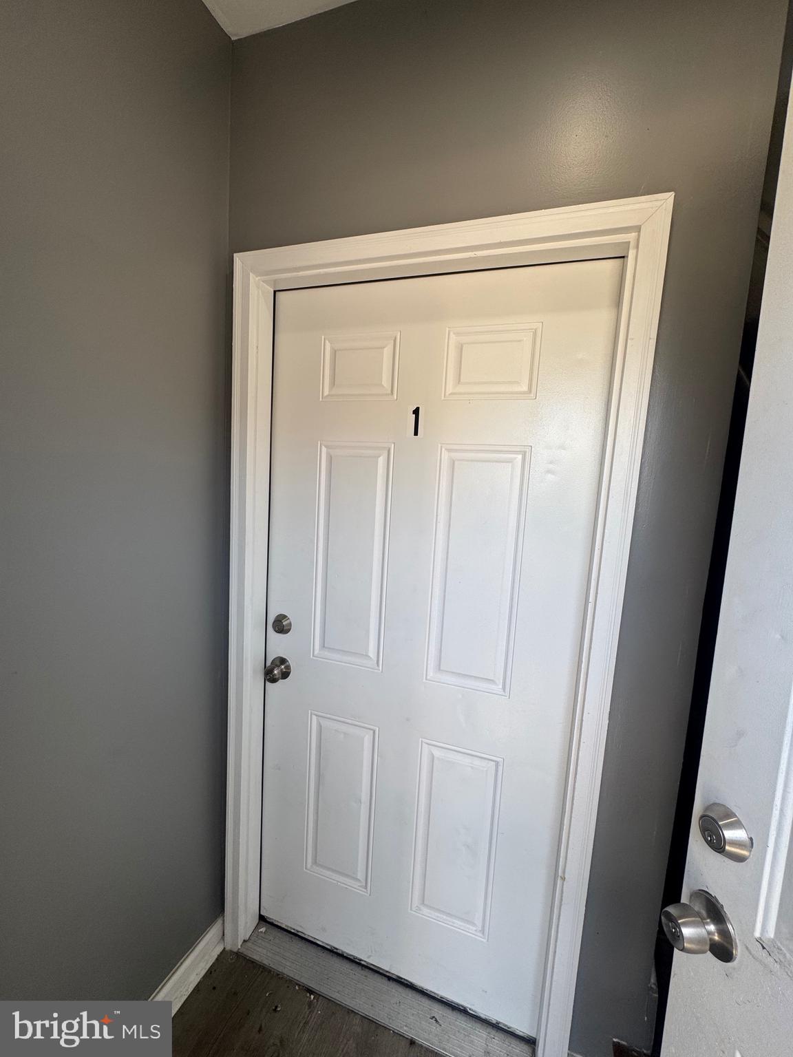 1108 North Bond Street, Unit 1 Baltimore, MD 21213 - Photo 5 of 20 a view of a small space