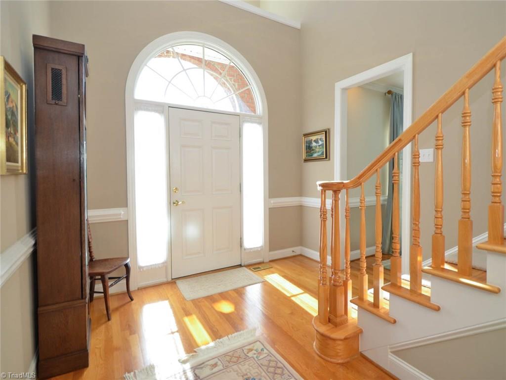 8504 Case Ridge Drive Oak Ridge, NC 27310 - Photo 3 of 30