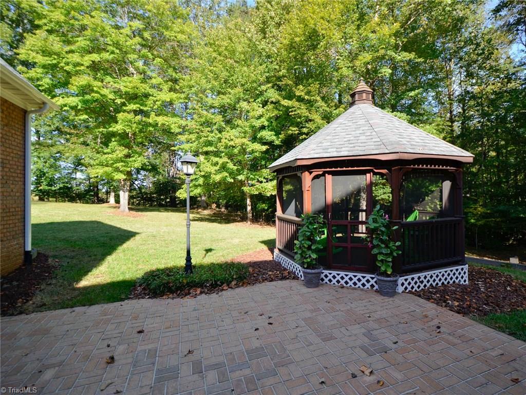 8504 Case Ridge Drive Oak Ridge, NC 27310 - Photo 28 of 30