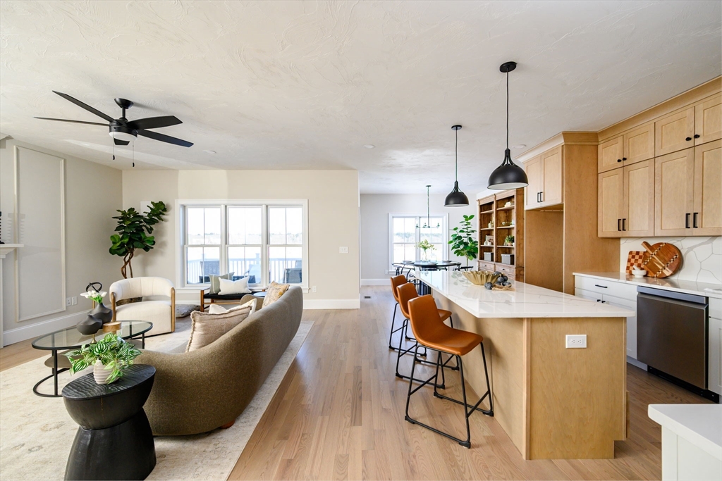 42 Metacomet Road, Unit 42 West Bridgewater, MA 02379 - Photo 8 of 34