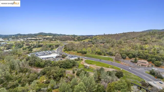 $999,000 | 13501 Mono Way, Sonora, CA 95370