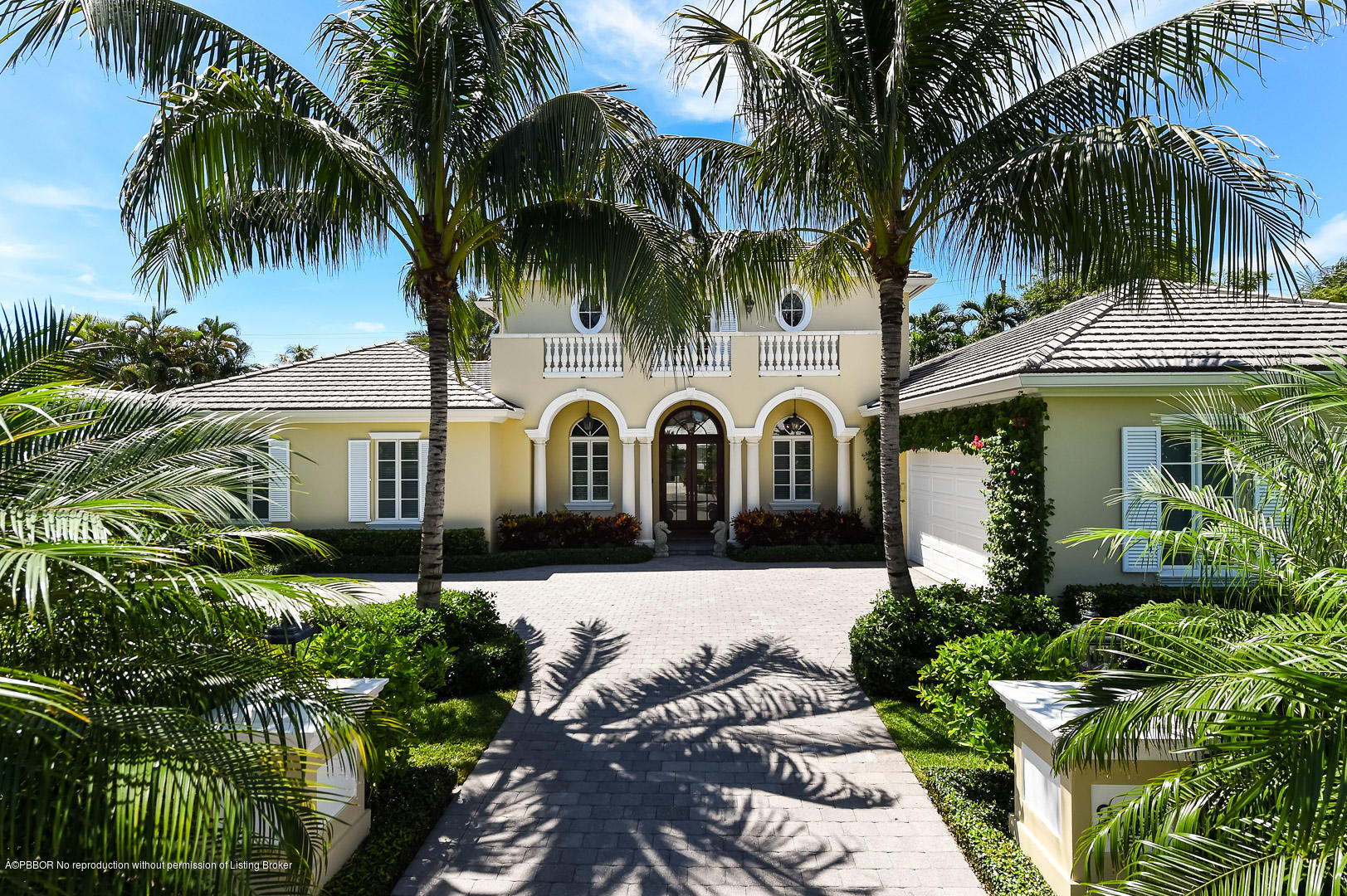 238 Plantation Road Palm Beach, FL 33480 - Photo 1 of 17 a front view of house with yard and green space