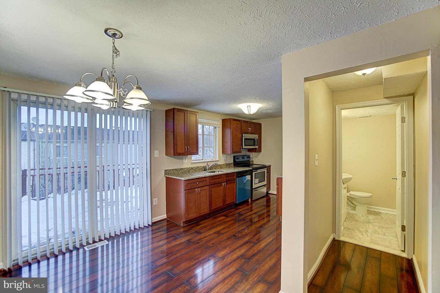 19305 Midridge Road Germantown, MD 20876 - Photo 22 of 30 Interior (General)