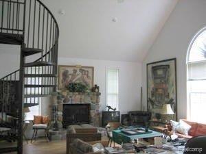 10040 White Rock Road Harbor Beach, MI 48441 - Photo 6 of 11 Large family room