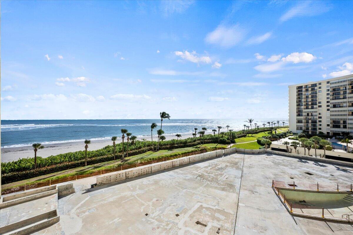 400 Ocean Trail Way, Unit 504 Jupiter, FL 33477 - Photo 1 of 28 5th Floor SE View