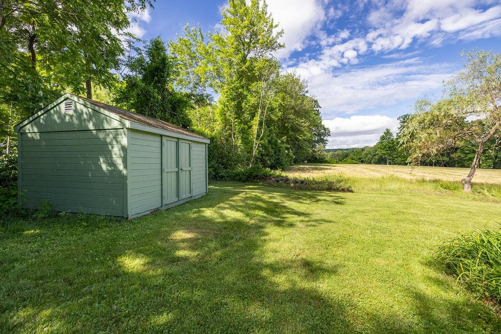 863 Jewett Road Hopkinton, NH 03229 - Photo 3 of 35