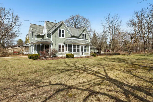 $425,000 | 725 South Main Street, Poynette, WI 53955