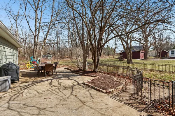 $425,000 | 725 South Main Street, Poynette, WI 53955