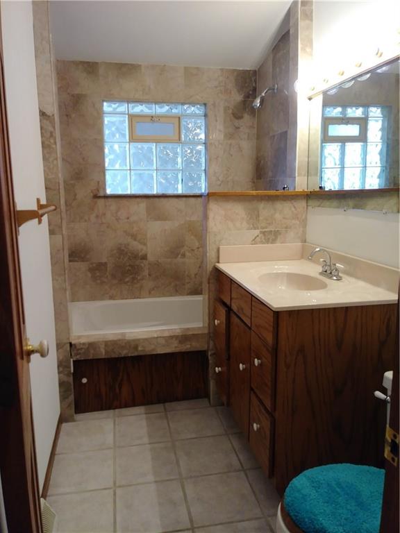 3592 North Talley Road Columbus, IN 47203 - Photo 9 of 21 Gallery Image 9