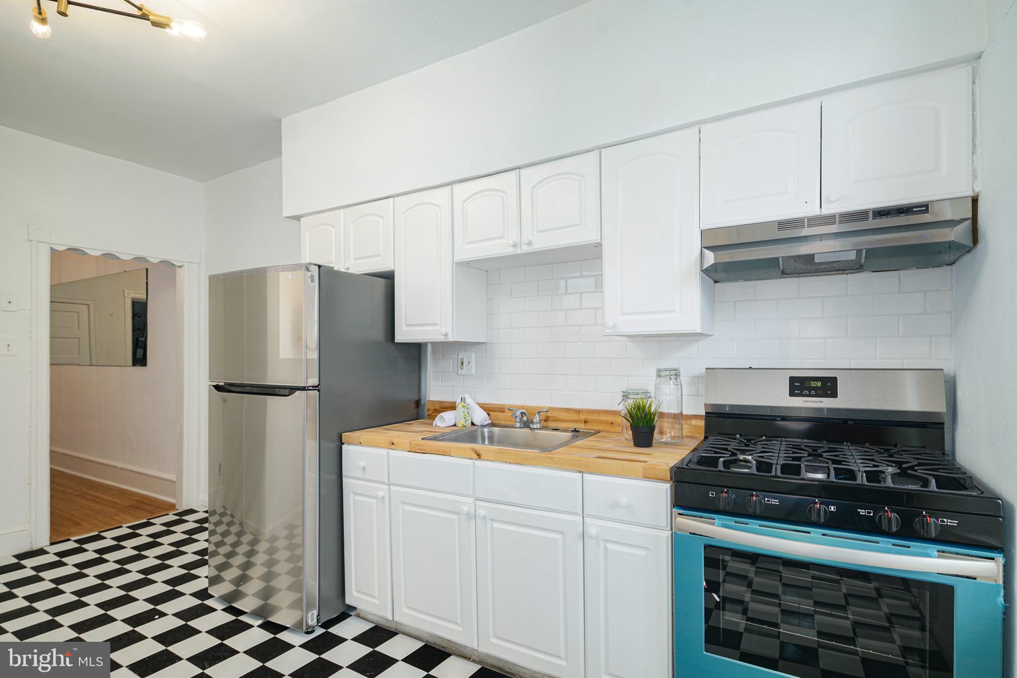 5234 Locust Street Philadelphia, PA 19139 - Photo 9 of 25