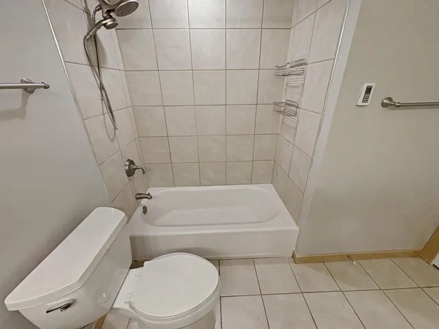 $1,795 | 310 Ford Road, Unit 6, St. Louis Park, MN 55426