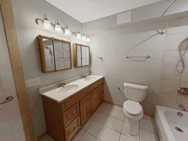 $1,795 | 310 Ford Road, Unit 6, St. Louis Park, MN 55426