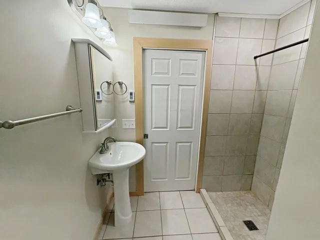 $1,795 | 310 Ford Road, Unit 6, St. Louis Park, MN 55426