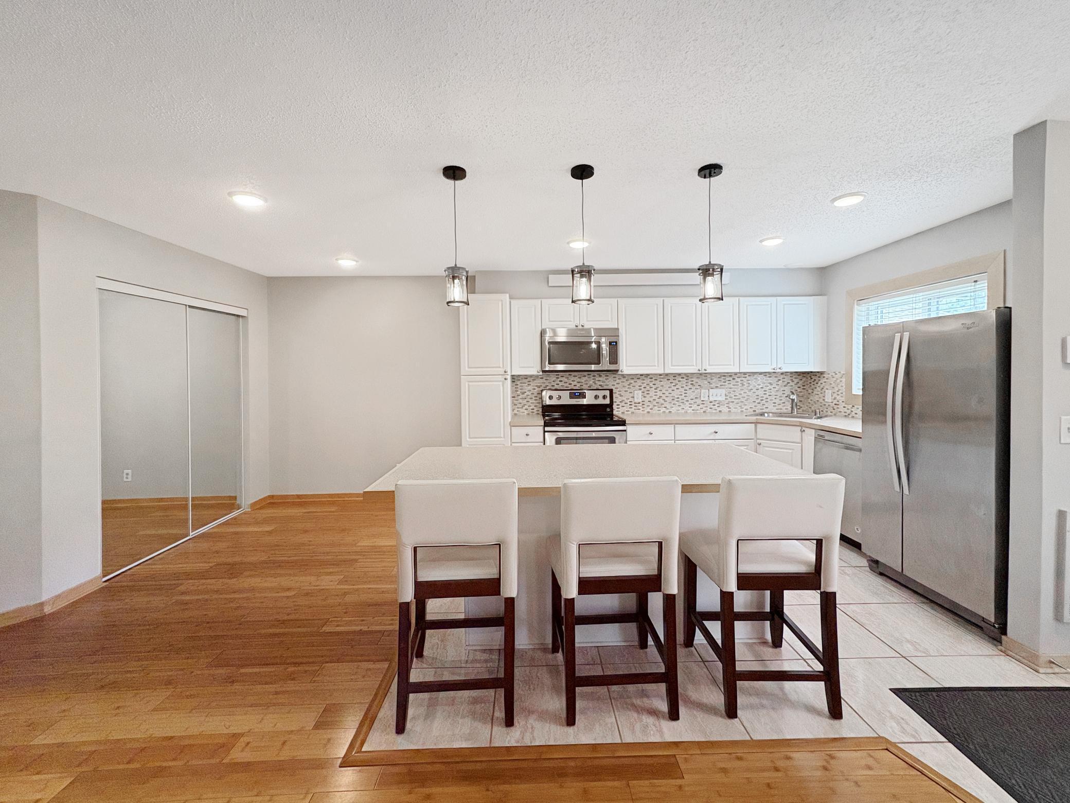 310 Ford Road, Unit 6 St. Louis Park, MN 55426 - Photo 4 of 19