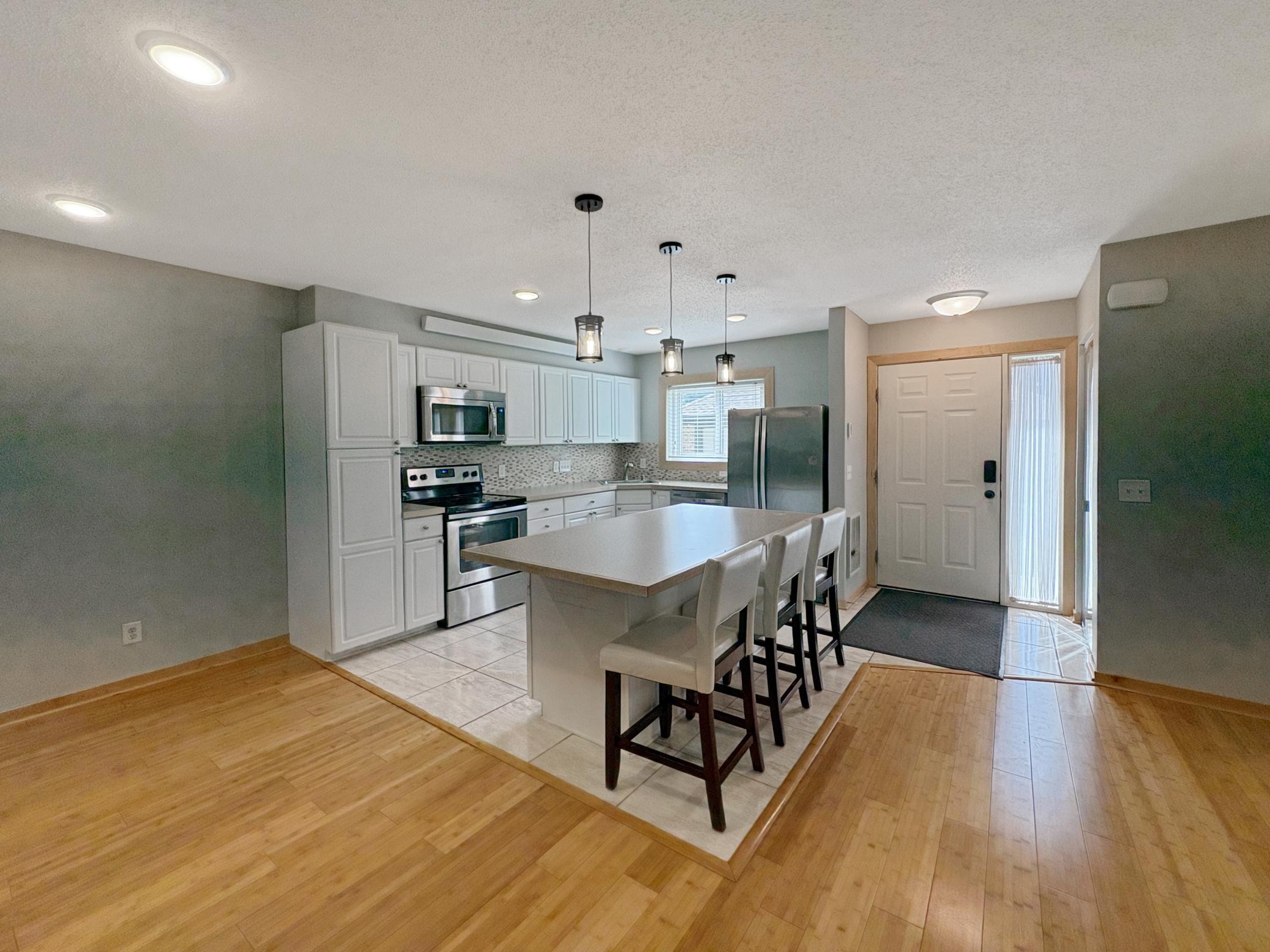 310 Ford Road, Unit 6 St. Louis Park, MN 55426 - Photo 5 of 19