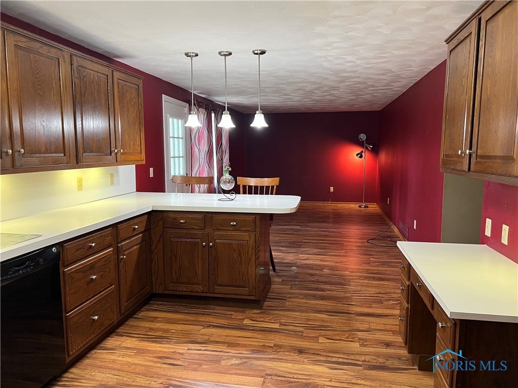 6530 Brixton Road Maumee, OH 43537 - Photo 8 of 31 Gallery Image 8