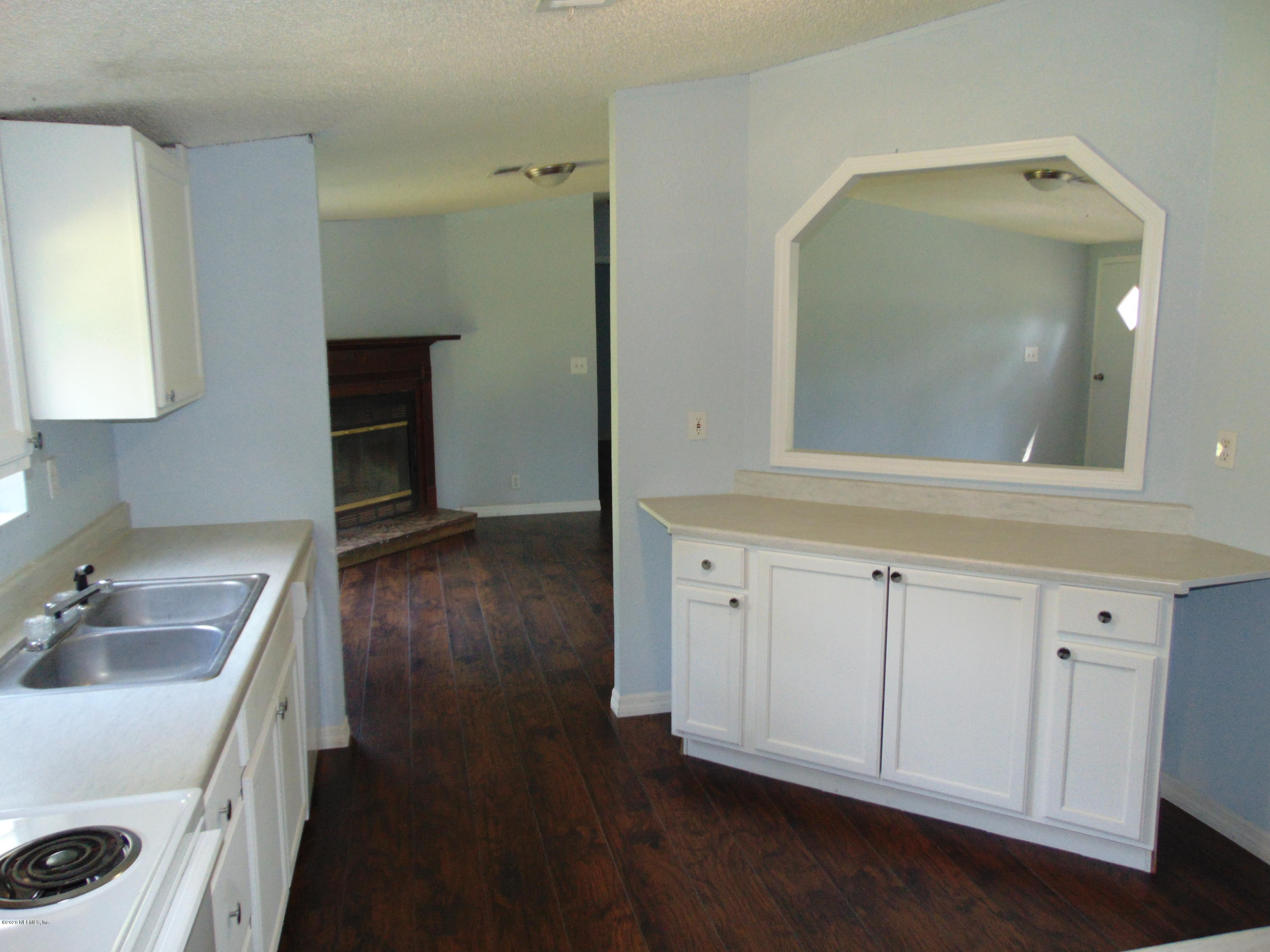 45335 Eula B Road Callahan, FL 32011 - Photo 5 of 19 Kitchen