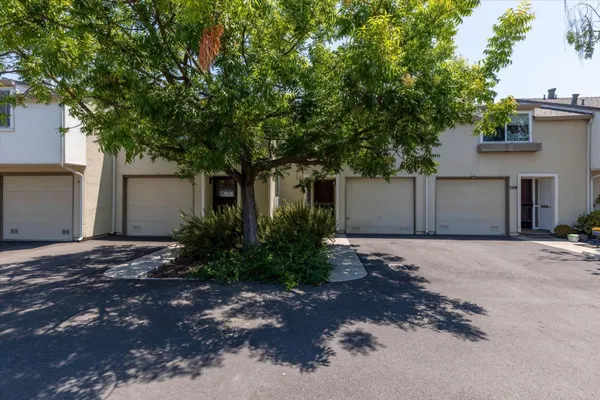 $1,049,000 | 631 Midrock Corners, Mountain View, CA 94043
