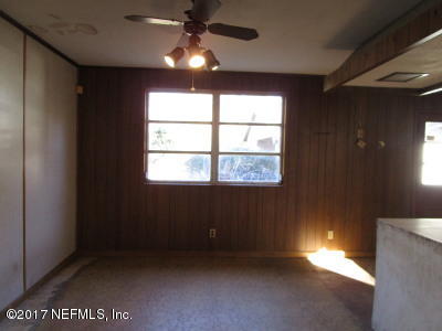 54207 Hurst Road Callahan, FL 32011 - Photo 6 of 12 a view of an empty room with a window