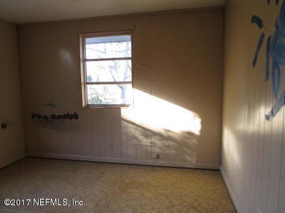 54207 Hurst Road Callahan, FL 32011 - Photo 9 of 12 a view of an empty room and window