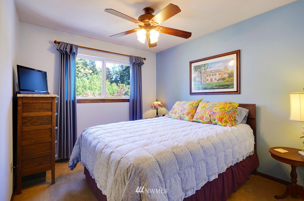 910 204th Place Southeast Bothell, WA 98012 - Photo 9 of 14