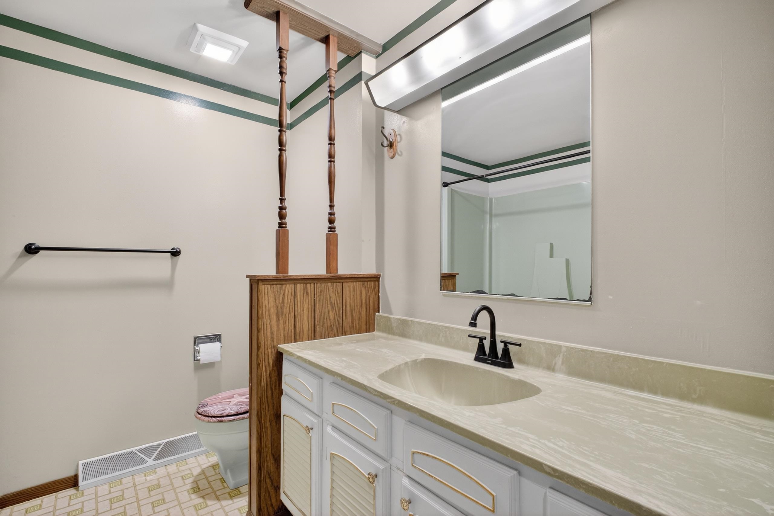 609 Washington Street Ripon, WI 54971 - Photo 14 of 33