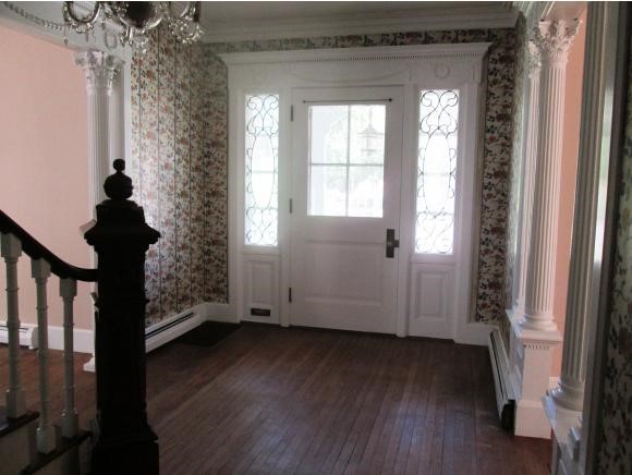 14 Hapgood Street Rockingham, VT 05101 - Photo 4 of 18 Gallery Image 4