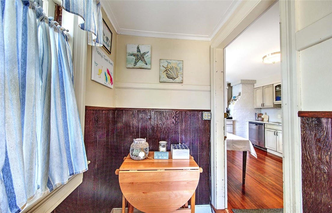 119 Alfred Drowne Road Barrington, RI 02806 - Photo 28 of 50