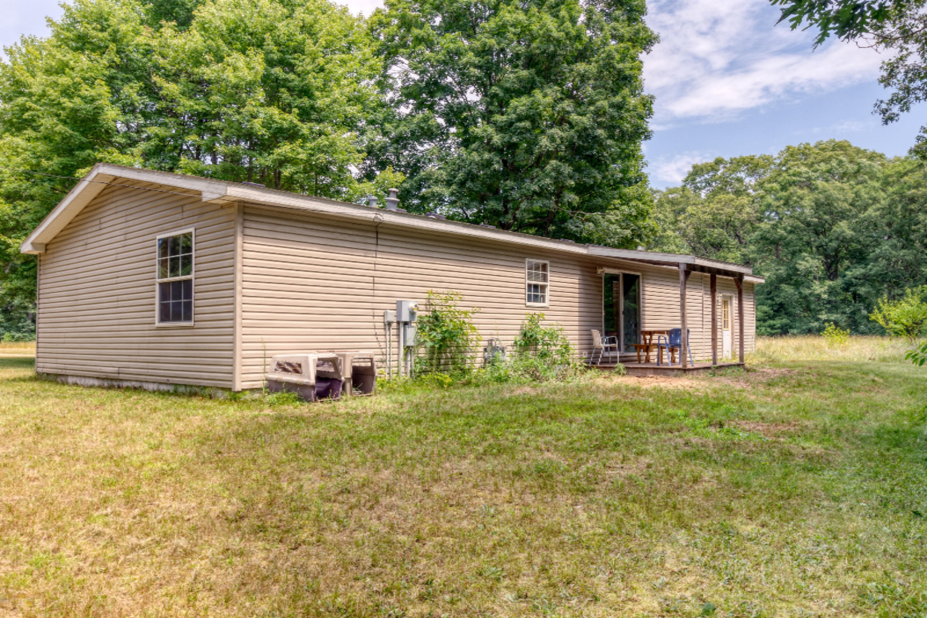 2430 Russell Road Muskegon, MI 49445 - Photo 19 of 22 19 Back of Home