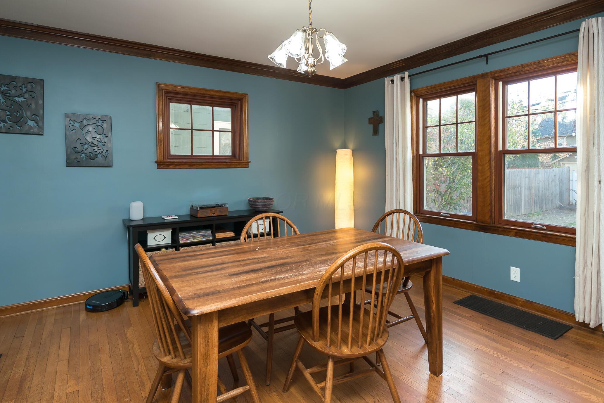 459 Tibet Road Columbus, OH 43202 - Photo 8 of 42 Dining room, oak flooring, view of back yard